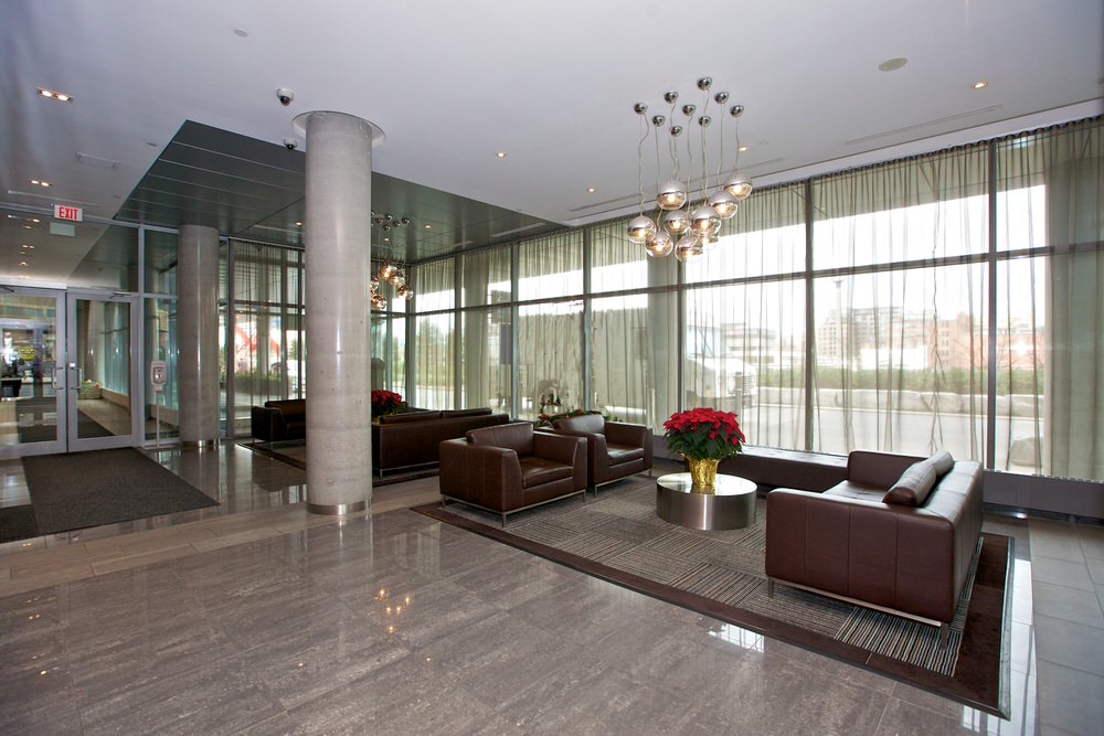 Sports District Apartments - Foyer