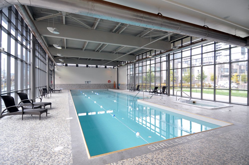 Entertainment District - indoor pool
