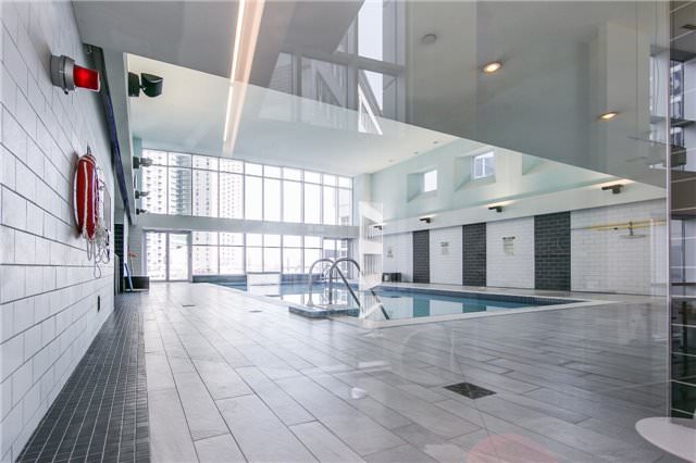 Harbourfront- indoor pool